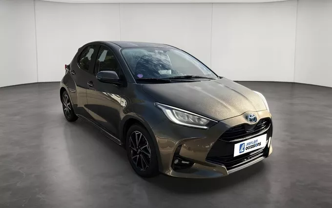 TOYOTA YARIS Hybride 116h Design extérieur trois quart avant droit 1104039