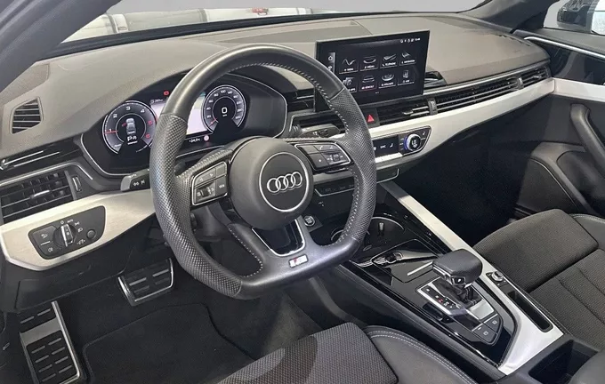 AUDI A4 35 TDI 163 S tronic 7 S line photo 11 2130151