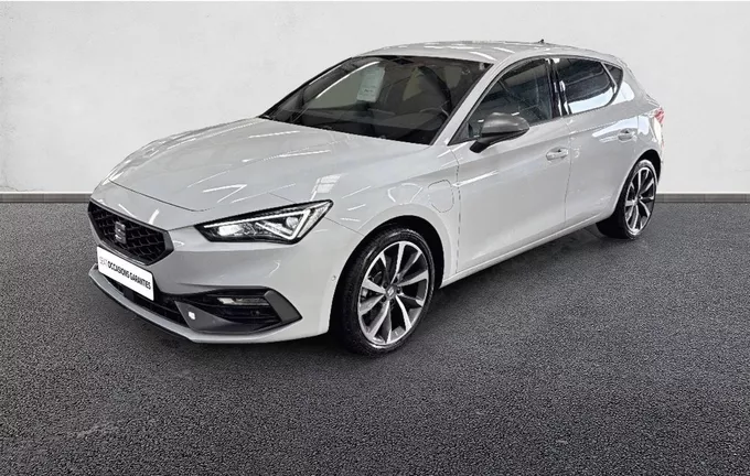 SEAT LEON 1.4 e-Hybrid 204 ch DSG6 FR extérieur trois quart avant gauche 2121988