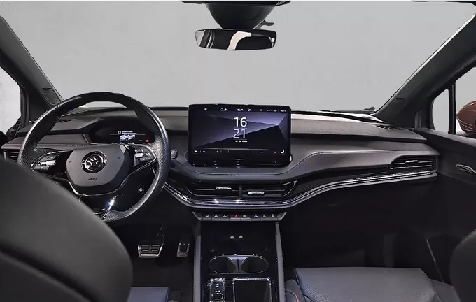 SKODA ENYAQ iV 80x extérieur trois quart avant droit 2129160