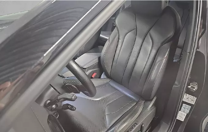 SKODA ENYAQ iV 80x extérieur trois quart arrière droit 2129160
