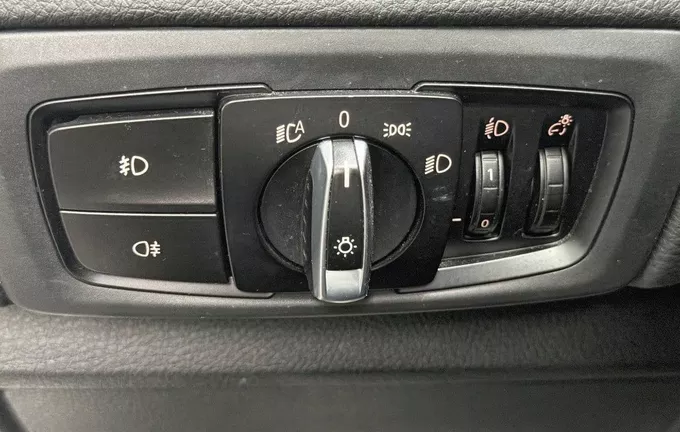 BMW SERIE 2 Gran Tourer 216d 116 ch Lounge photo 16 213292