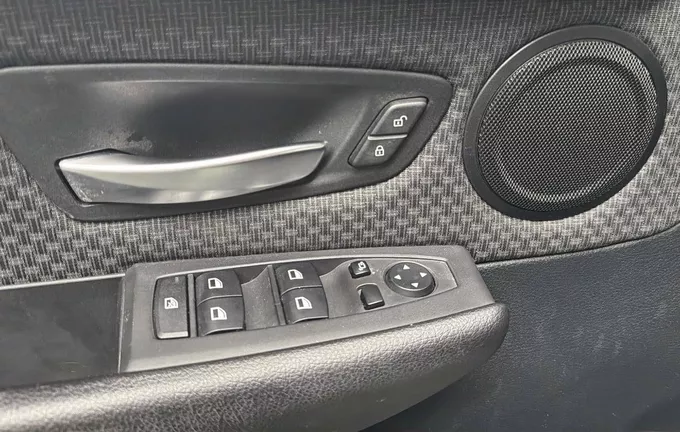 BMW SERIE 2 Gran Tourer 216d 116 ch Lounge photo 19 213292