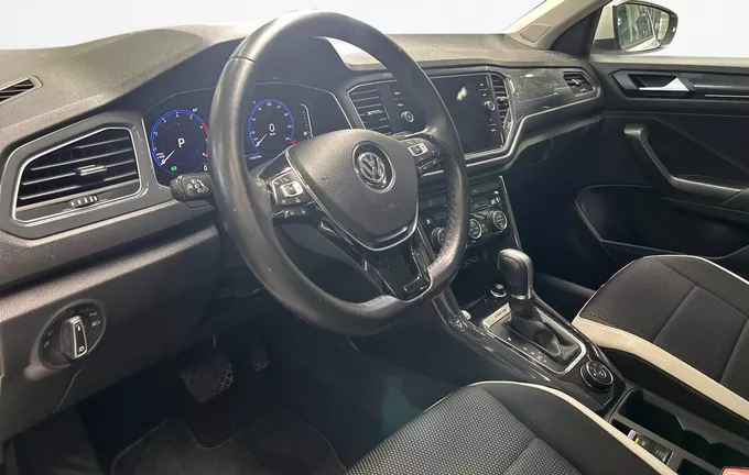 VOLKSWAGEN T-ROC 2.0 TSI 190 Start/Stop DSG7 4Motion Carat photo 11 2129275