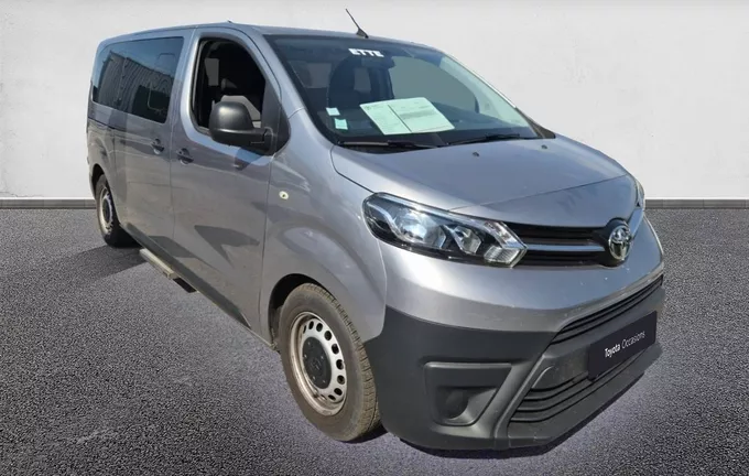 TOYOTA PROACE Verso Medium 120 D-4D BVA8 Dynamic extérieur trois quart avant droit 1103537