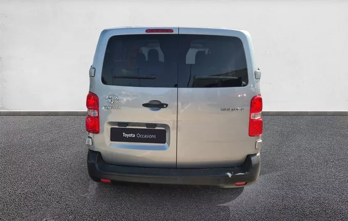 TOYOTA PROACE Verso Medium 120 D-4D BVA8 Dynamic extérieur arrière 1103537