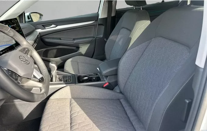 VOLKSWAGEN GOLF 1.5 TSI EVO2 116 BVM6 VW Edition extérieur trois quart arrière droit 2126728