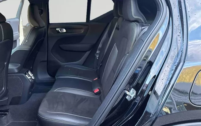 VOLVO XC40 P8 Recharge AWD 408 ch 1EDT photo 17 2132660