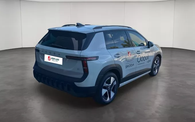SKODA EPIQ Batterie 55 Clever extérieur trois quart arrière droit 17500