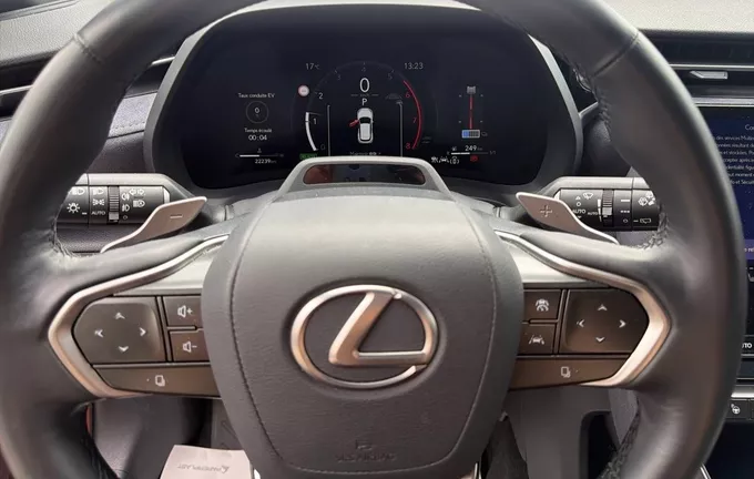 LEXUS LBX 2WD Cool photo 12 1103386