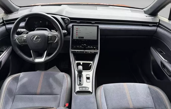 LEXUS LBX 2WD Cool photo 18 1103386