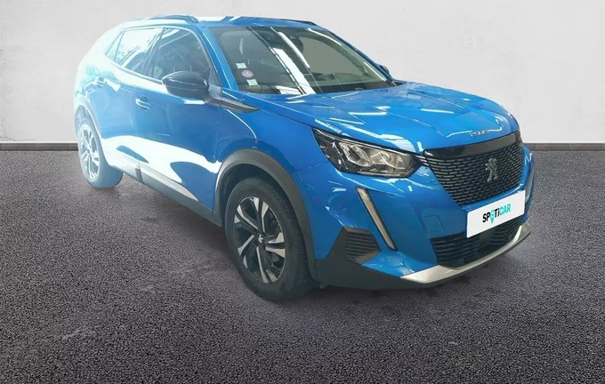 PEUGEOT 2008 PureTech 130 S&S EAT8 Allure Pack extérieur trois quart avant droit 946147