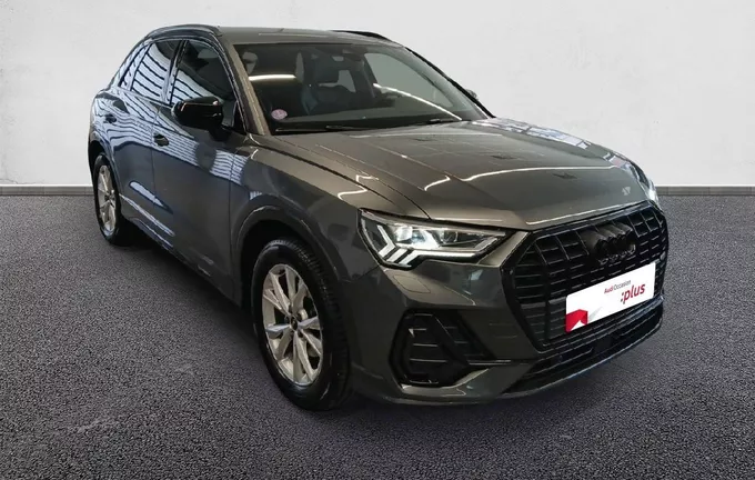 AUDI Q3 35 TFSI 150 ch S tronic 7 S line extérieur trois quart avant droit 2126663