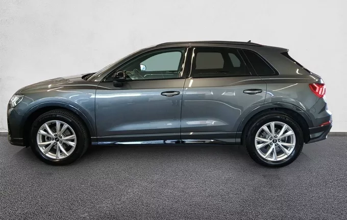 AUDI Q3 35 TFSI 150 ch S tronic 7 S line extérieur côté gauche 2126663