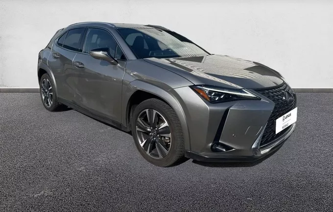 LEXUS UX 250h 4WD Executive extérieur trois quart avant droit 1103106