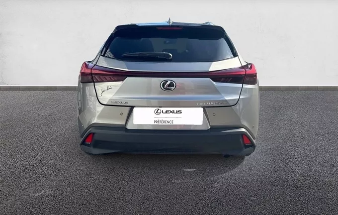 LEXUS UX 250h 4WD Executive extérieur arrière 1103106