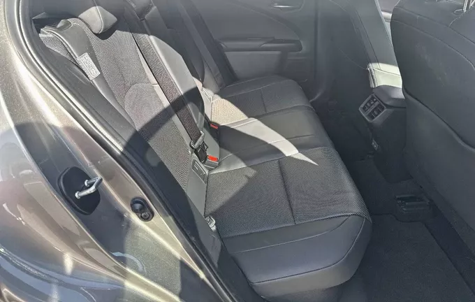 LEXUS UX 250h 4WD Executive photo 17 1103106