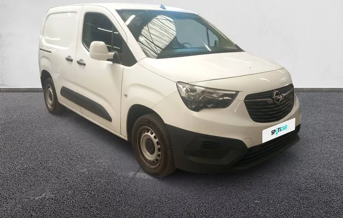 OPEL COMBO CARGO 1.5 100 CH S/S L1H1 BVM5 STANDARD PACK CLIM extérieur trois quart avant droit 945916