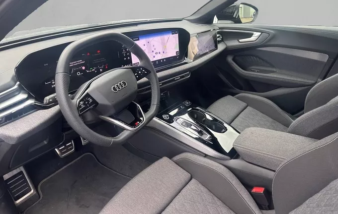 AUDI A5 Avant TDI Hybride 204 ch S tronic 7 S line photo 11 2125093
