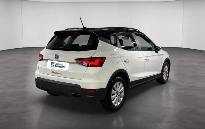 SEAT ARONA 1.0 TSI 110 ch Start/Stop DSG7 Style Business extérieur trois quart arrière droit 2131980