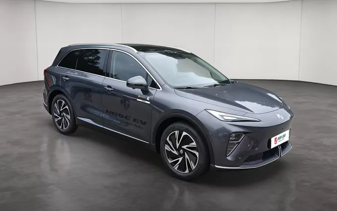 MG MGS6 EV MGS6 EV Luxury extérieur trois quart avant droit 9907