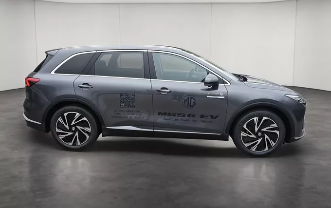 MG MGS6 EV MGS6 EV Luxury extérieur côté droit 9907