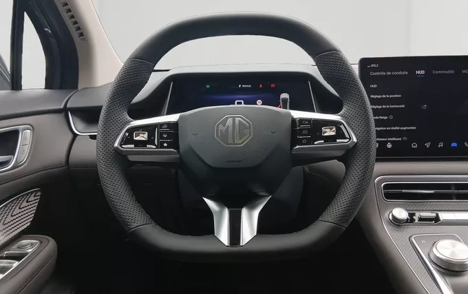 MG MGS6 EV MGS6 EV Luxury photo 12 9907