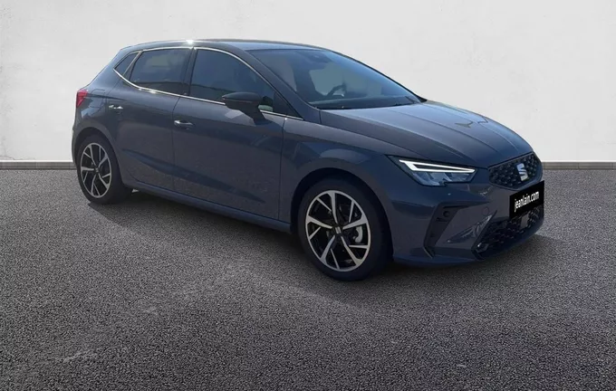 SEAT IBIZA 1.0 TSI 115 ch S/S DSG7 FR extérieur trois quart avant droit 1905
