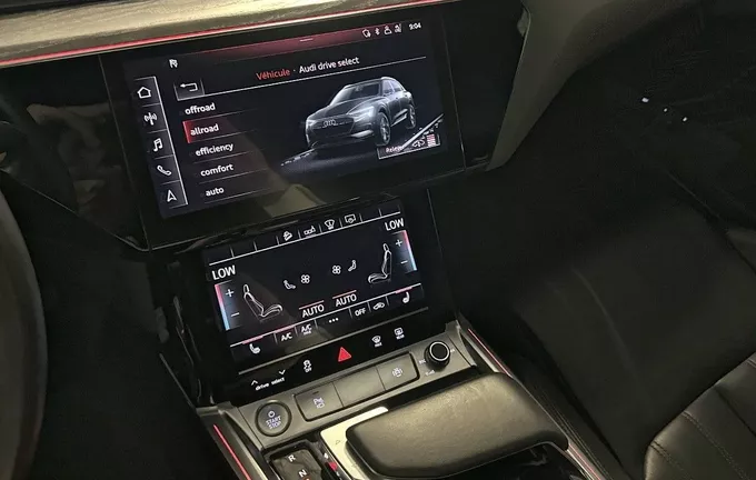 AUDI E-TRON 55 quattro 408 ch Avus Extended photo 14 2131099