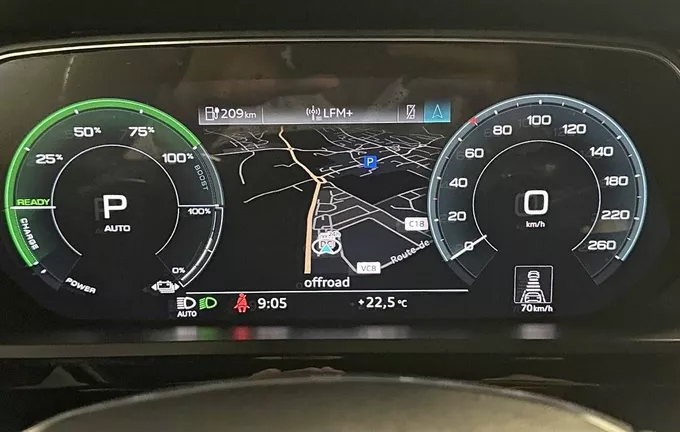 AUDI E-TRON 55 quattro 408 ch Avus Extended photo 16 2131099