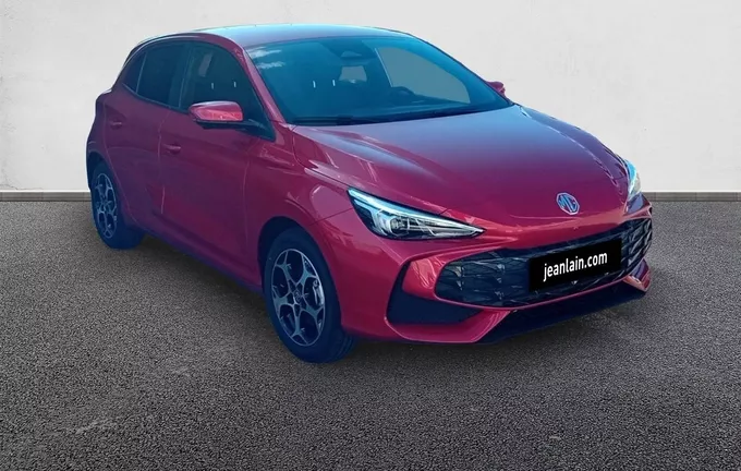 MG MG3 1.5 L Hybrid+ 195 ch Luxury extérieur trois quart avant droit 6543