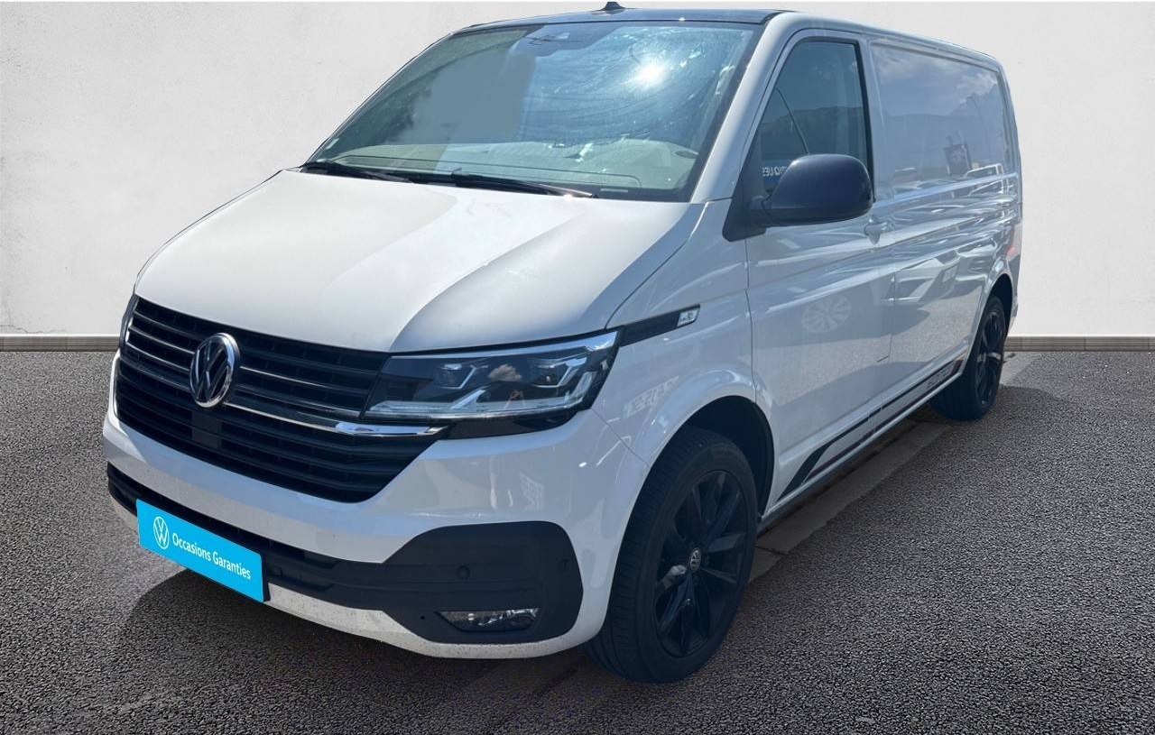 VOLKSWAGEN UTILITAIRES TRANSPORTER