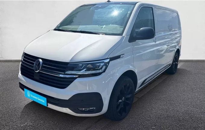 VOLKSWAGEN UTILITAIRES TRANSPORTER 6.1 VAN L1H1 2.0 TDI 204 DSG7 4MOTION EDITION extérieur trois quart avant gauche 106253