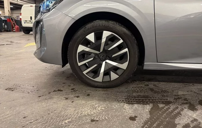 PEUGEOT 208 100 S&S BVM6 Style photo 13 944340
