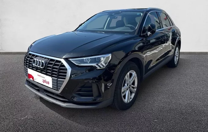 AUDI Q3 35 TDI 150 ch S tronic 7 Business line extérieur trois quart avant gauche 2129166