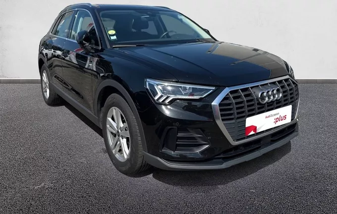 AUDI Q3 35 TDI 150 ch S tronic 7 Business line extérieur trois quart avant droit 2129166