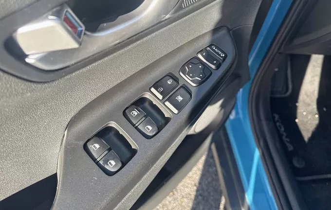 HYUNDAI KONA Electrique 39 kWh - 136 ch Intuitive photo 19 14125