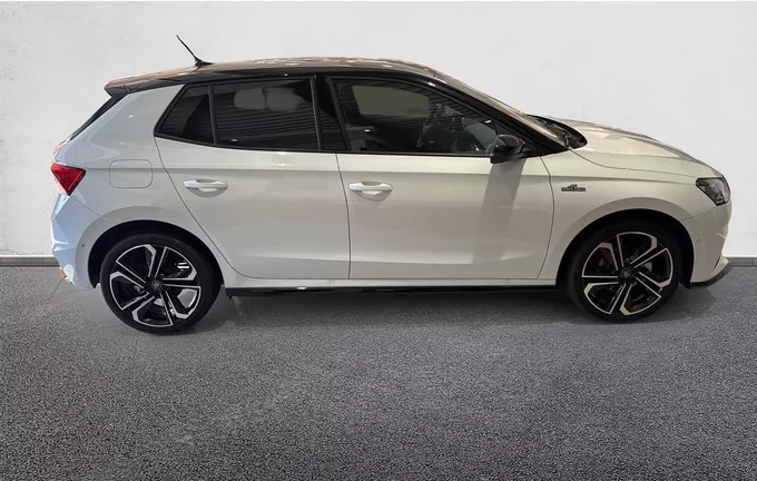 SKODA FABIA 1.0 TSI 116 ch EVO 2 DSG7 Monte-Carlo extérieur côté droit 2131675