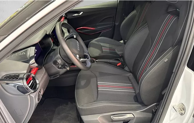 SKODA FABIA 1.0 TSI 116 ch EVO 2 DSG7 Monte-Carlo extérieur trois quart arrière droit 2131675