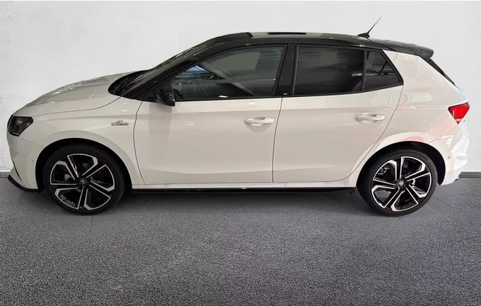 SKODA FABIA 1.0 TSI 116 ch EVO 2 DSG7 Monte-Carlo extérieur trois quart arrière gauche 2131675