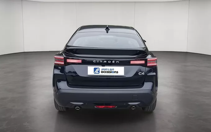 CITROEN C4 Hybride 136 e-DCS6 Plus extérieur arrière 946704