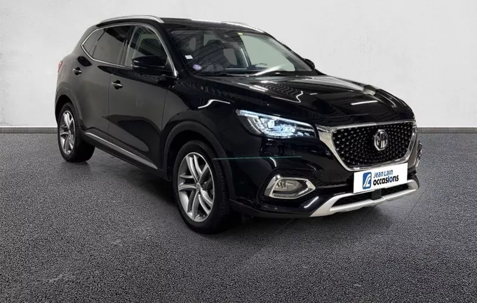 MG EHS 1.5T GDI PHEV Luxury extérieur trois quart avant droit 601223