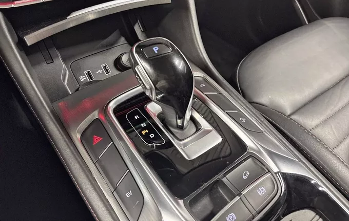 MG EHS 1.5T GDI PHEV Luxury photo 13 601223