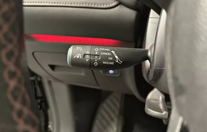 MG EHS 1.5T GDI PHEV Luxury photo 21 601223