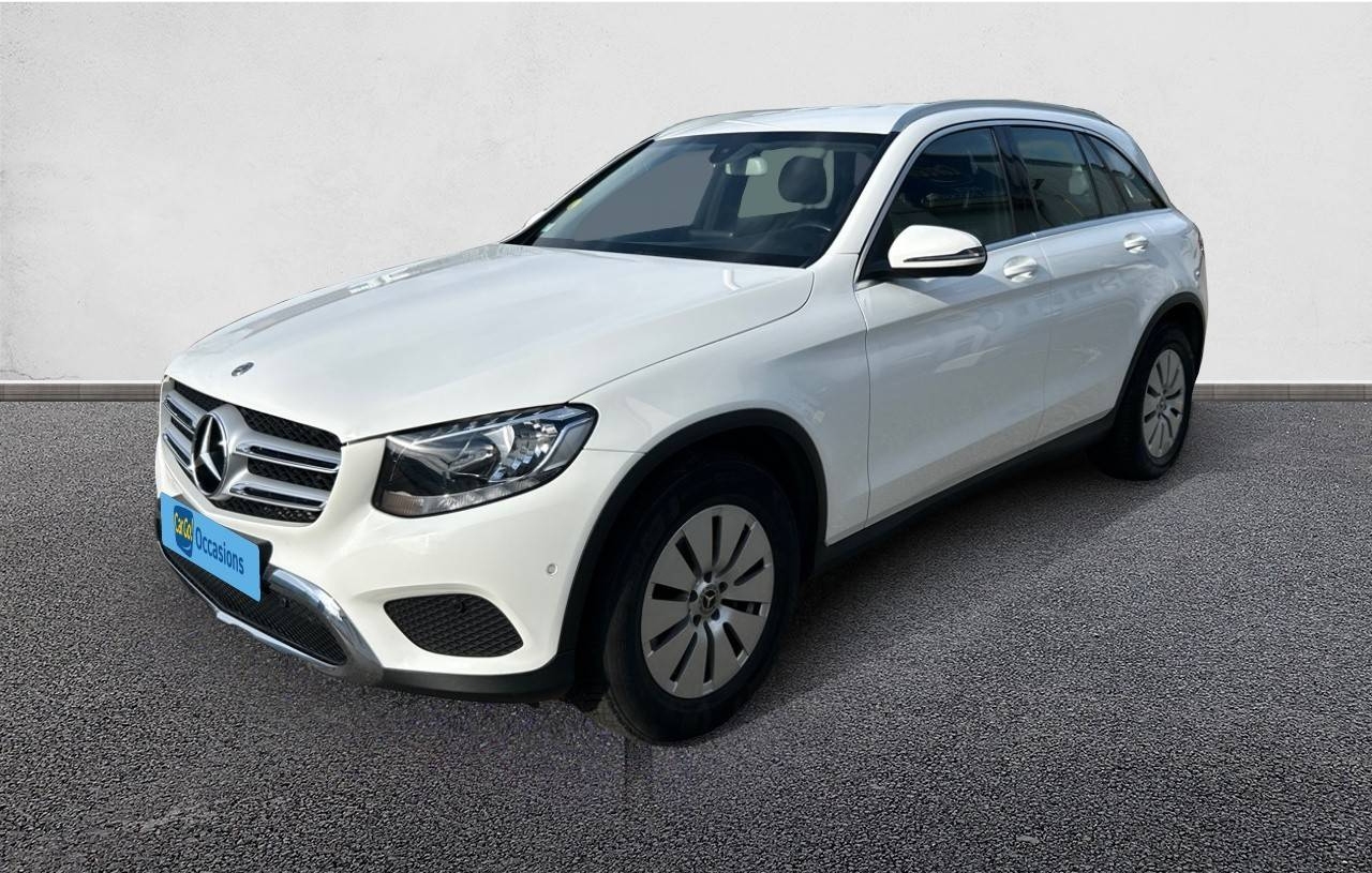 MERCEDES GLC