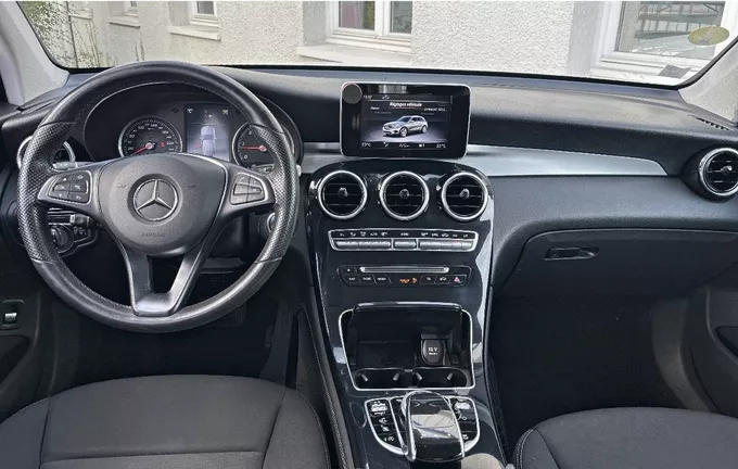 MERCEDES GLC Classe GLC 220 d 9G-Tronic 4Matic extérieur trois quart avant droit 2129723