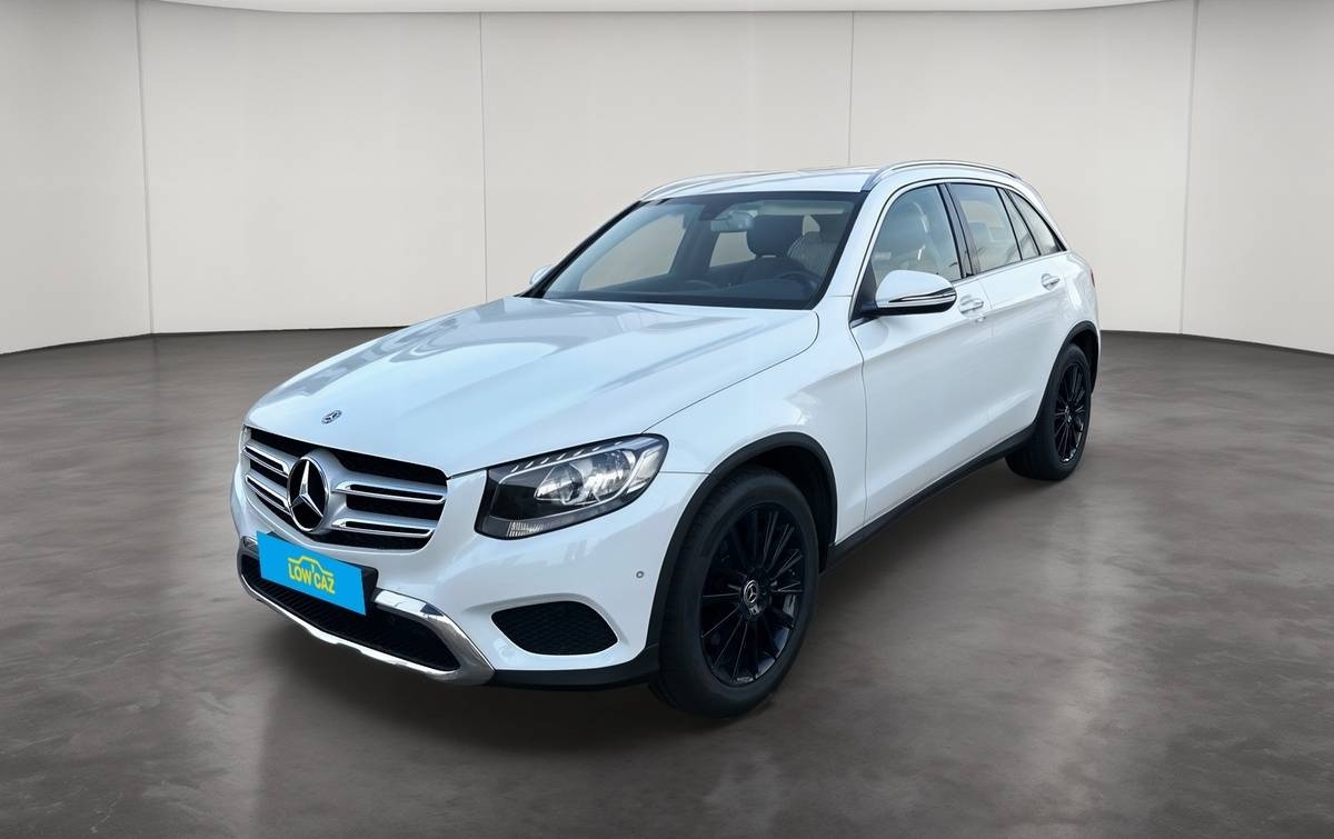 MERCEDES GLC