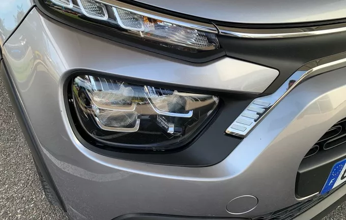CITROEN C3 PureTech 110 S&S EAT6 Shine Pack photo 16 946405