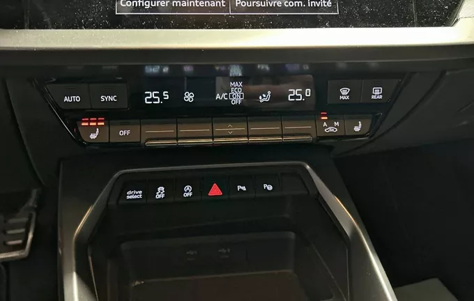 AUDI A3 Sportback 35 TFSI Mild Hybrid 150 S tronic 7 S Line photo 14 2130757