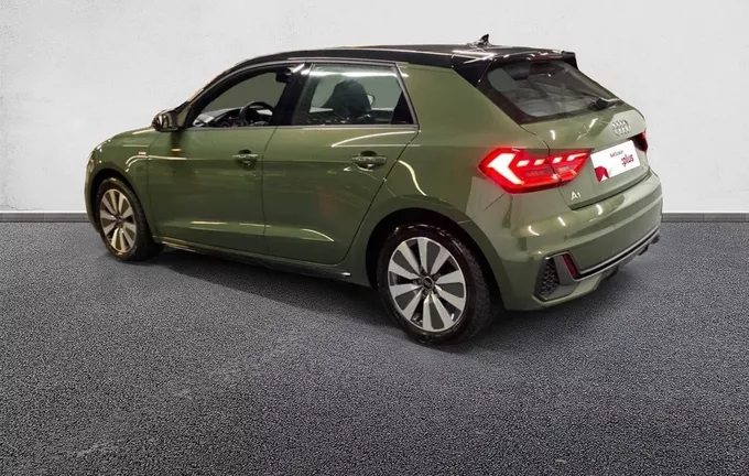 AUDI A1 Sportback 30 TFSI 110 ch S tronic 7 S Line extérieur trois quart arrière gauche 2127758